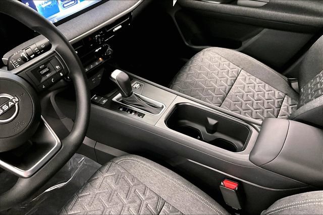 New 2026 Nissan Kicks SV image 9