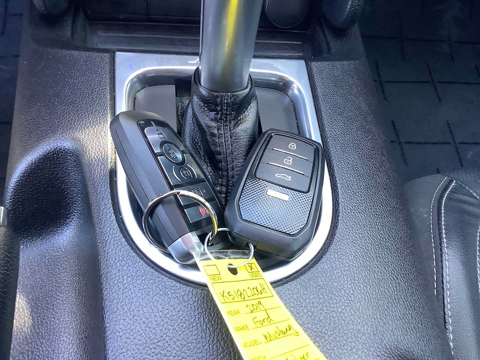 Used 2019 Ford Mustang GT Premium RWD image 19
