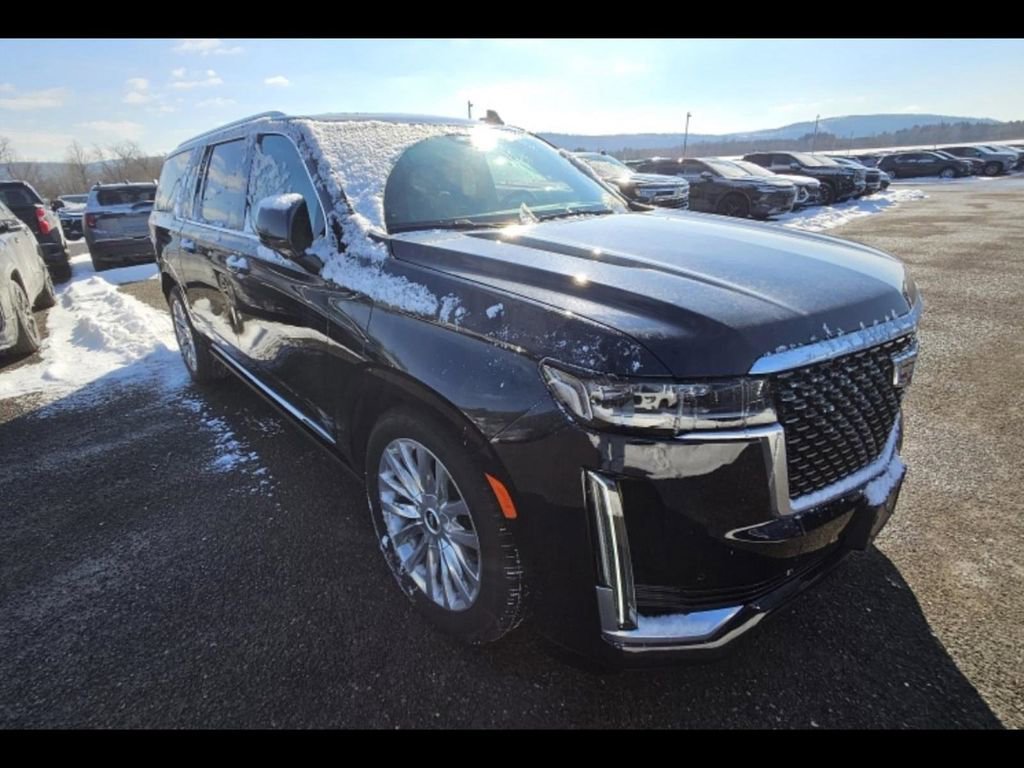 Used 2023 Cadillac Escalade ESV Premium Luxury w/ Performance Package AWD/4WD image 5