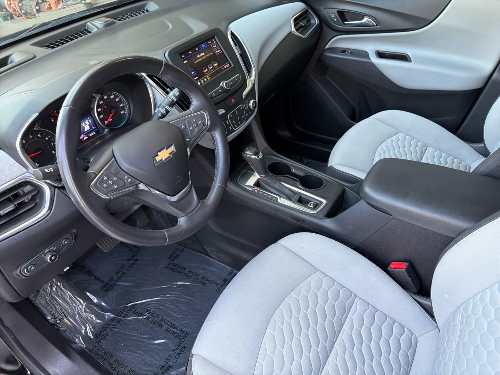 Used 2021 Chevrolet Equinox LT FWD image 11