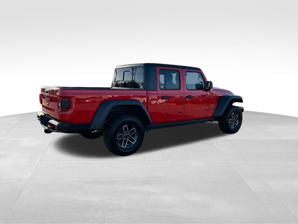 Used 2025 Jeep Gladiator Mojave w/ Convenience Group image 5