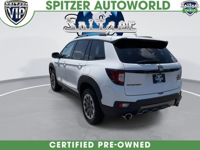 Used 2025 Honda Passport TrailSport image 8