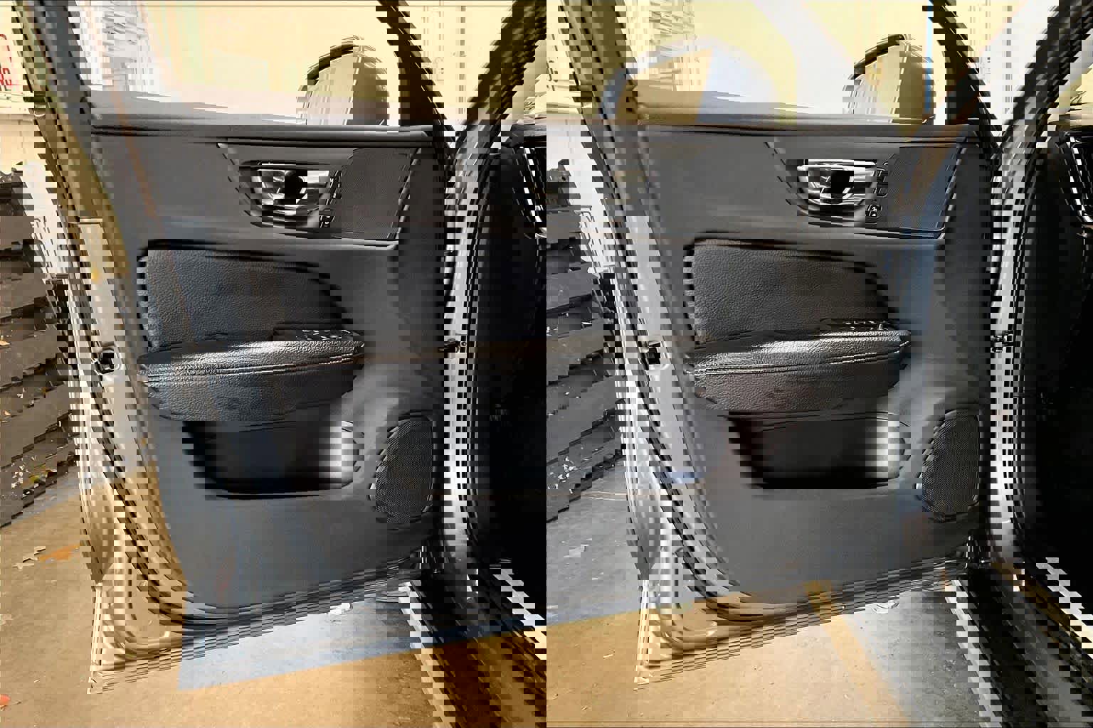 Used 2020 Volvo V60 T5 Cross Country w/ Cross Country Pro Package image 26