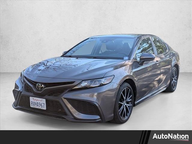 Used 2021 Toyota Camry SE
