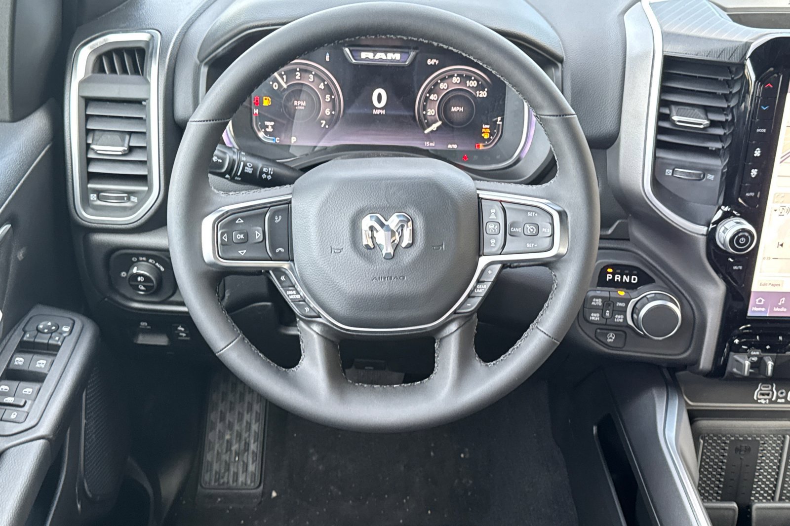 New 2026 RAM 1500 4x4 Crew Cab image 13