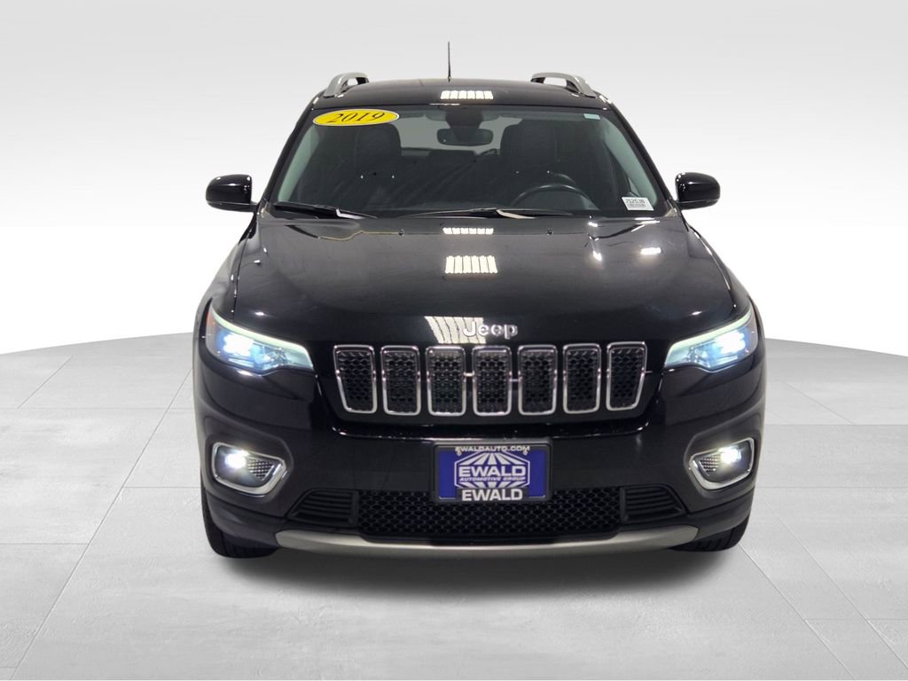 Used 2019 Jeep Cherokee Limited AWD/4WD image 15