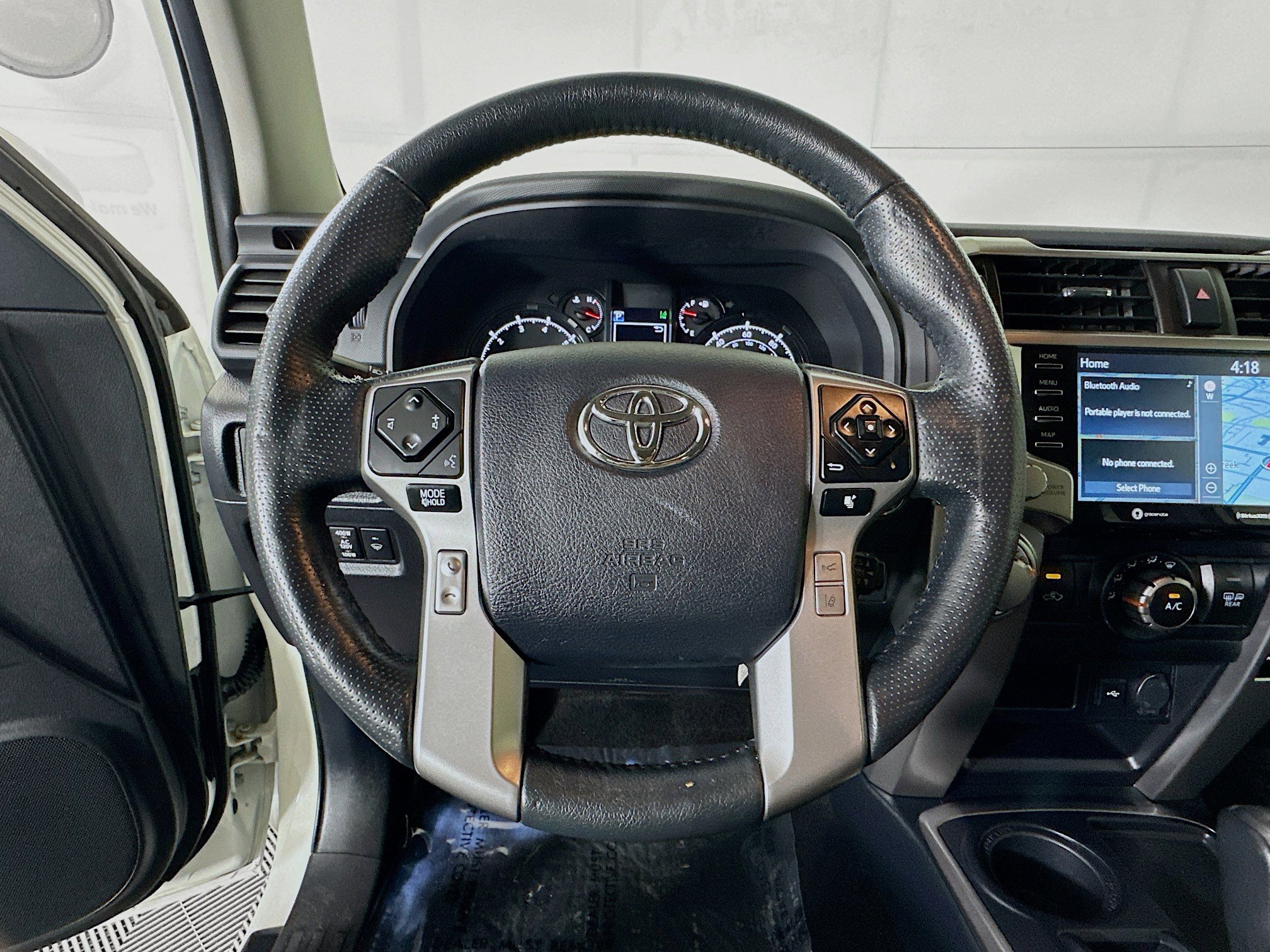 Used 2023 Toyota 4Runner SR5 Premium w/ Moonroof Package RWD image 15