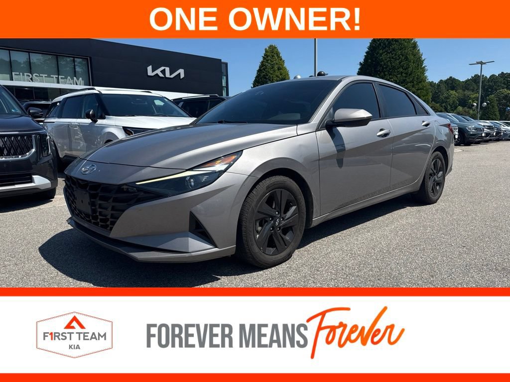 Used 2021 Hyundai Elantra Blue