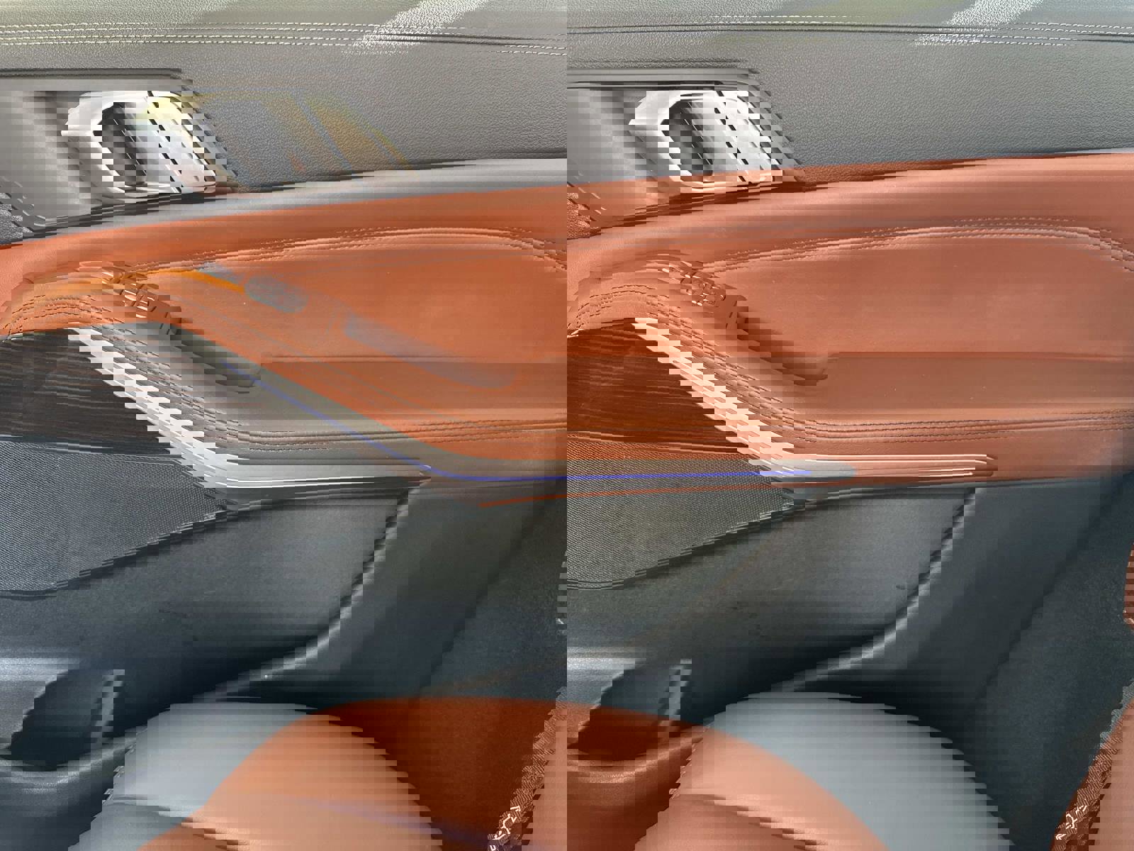 Used 2021 BMW X7 xDrive40i w/ Premium Package 2 image 15