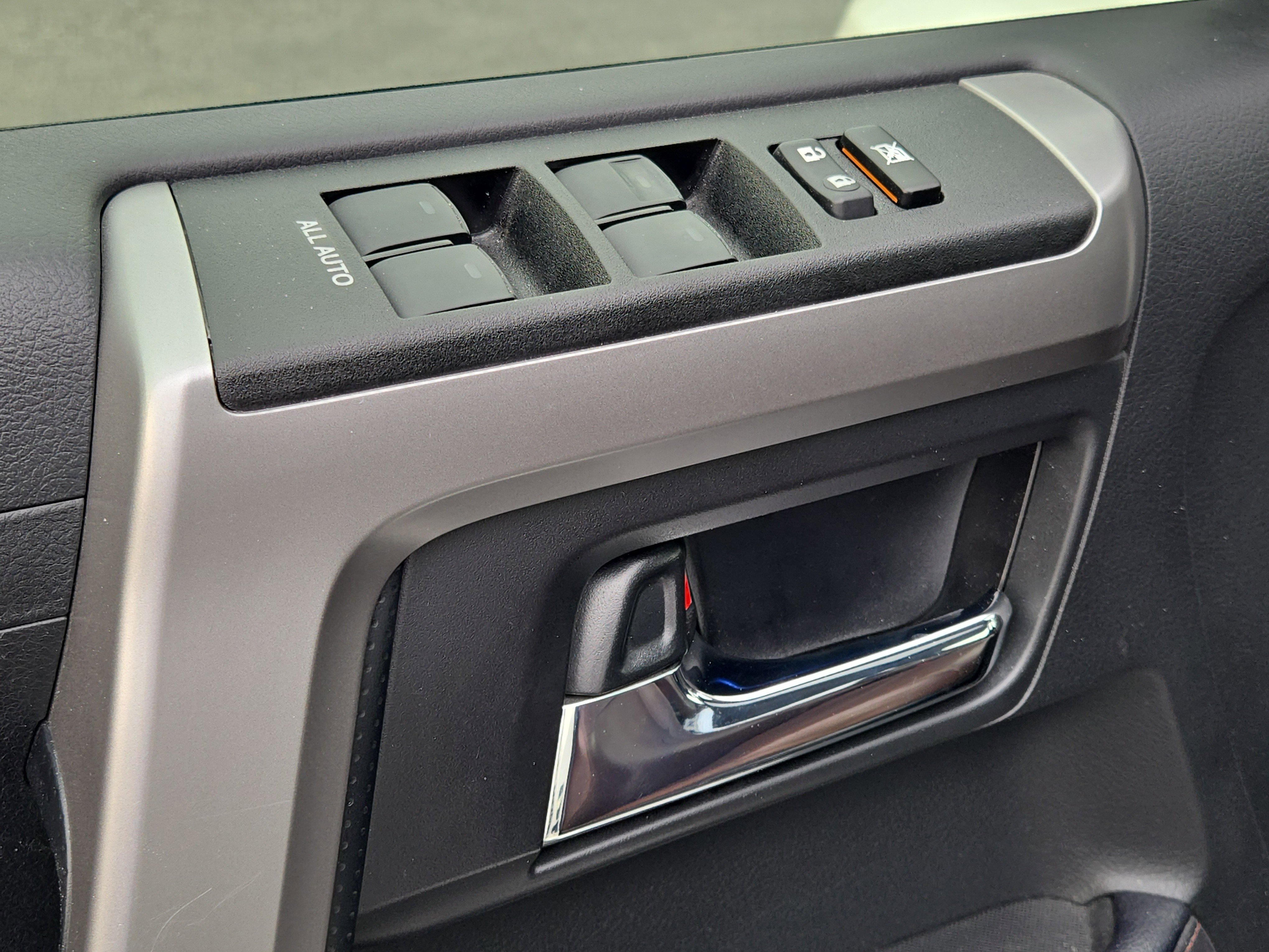 Used 2023 Toyota 4Runner Limited image 21