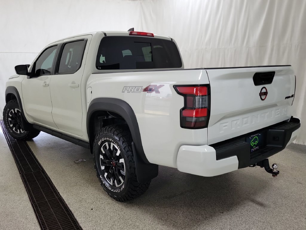 Used 2024 Nissan Frontier PRO-4X w/ Off-Road Protection Package AWD/4WD image 8