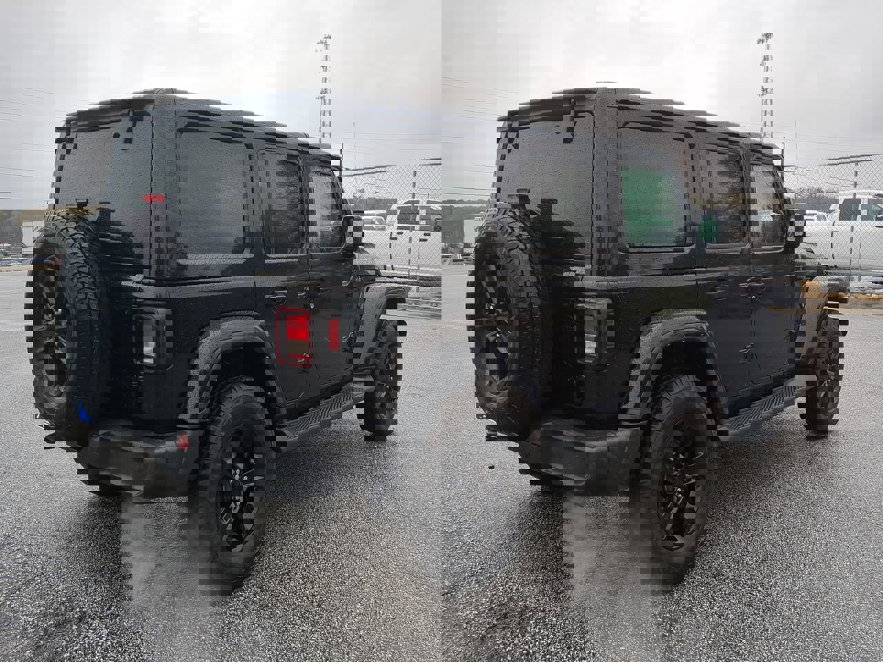 Certified 2021 Jeep Wrangler Unlimited Sahara image 3