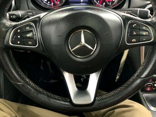 Used 2018 Mercedes-Benz GLA 250 4MATIC image 22