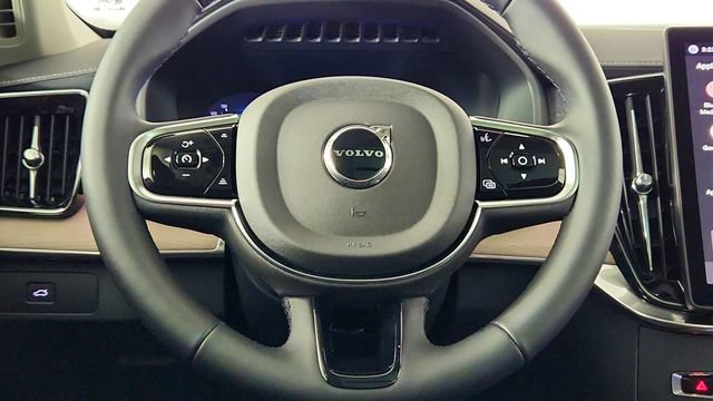 New 2026 Volvo XC90 B5 Core AWD/4WD image 24