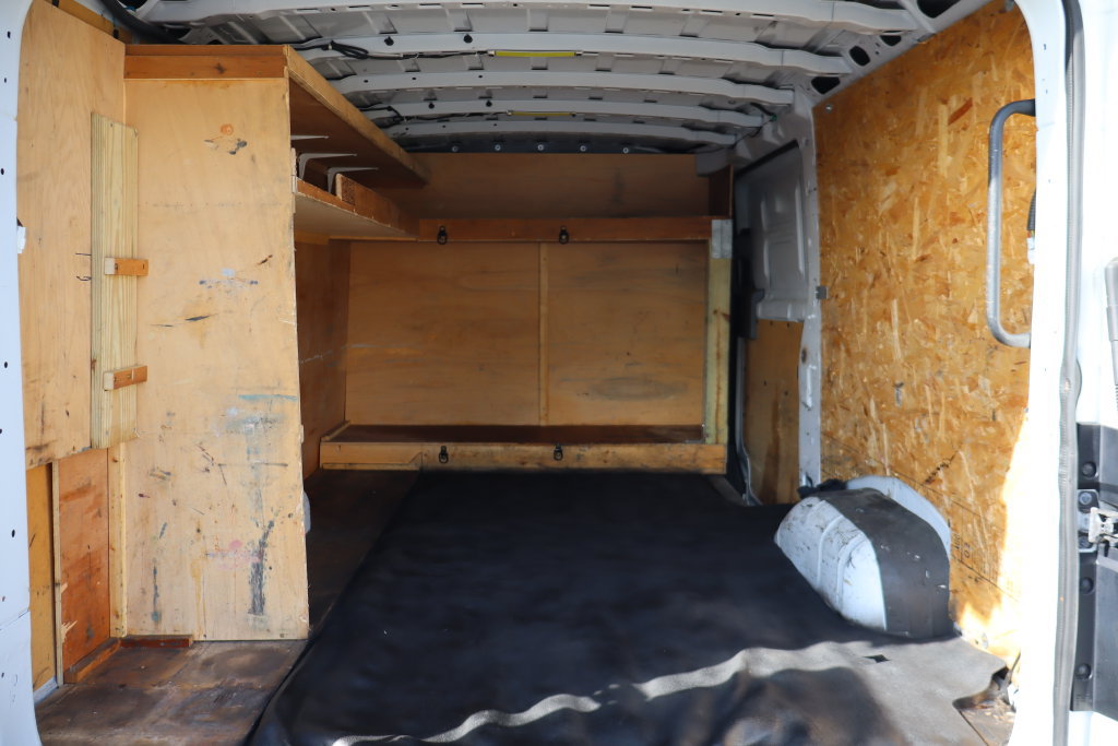 Used 2018 Nissan NV 2500 SV w/ Navigation Package RWD image 9