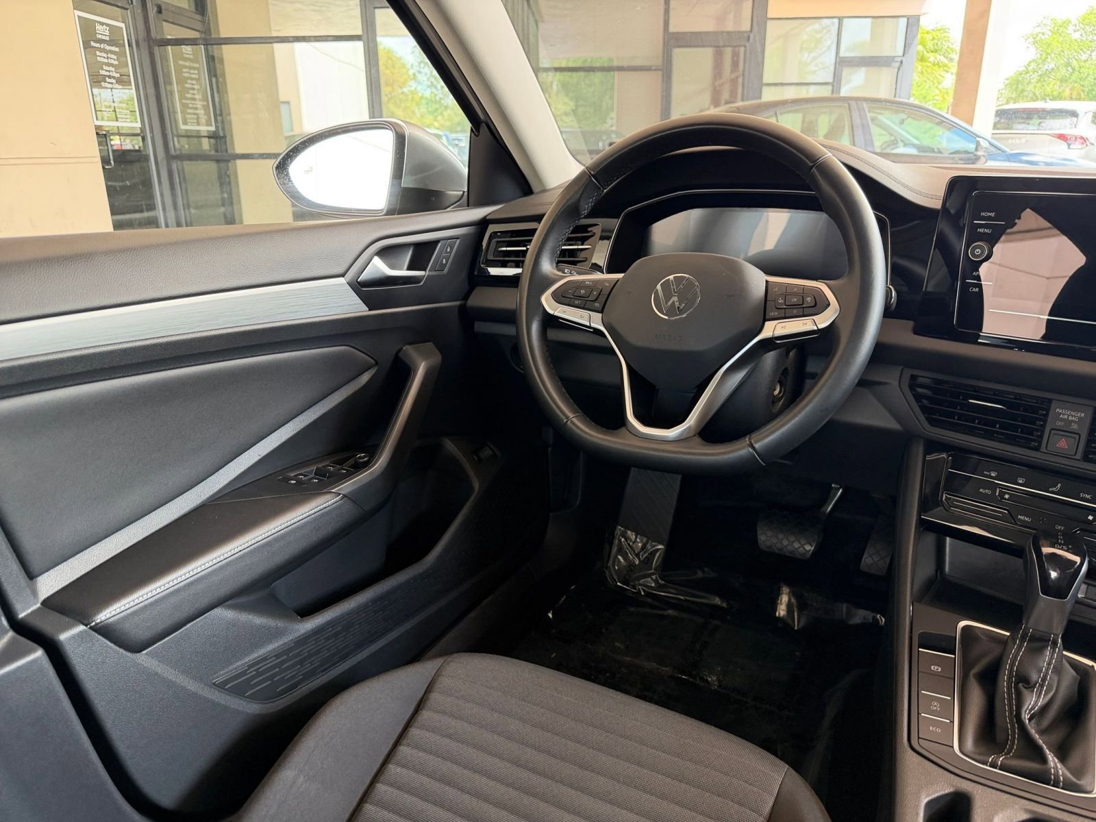 Used 2025 Volkswagen Jetta S FWD image 29