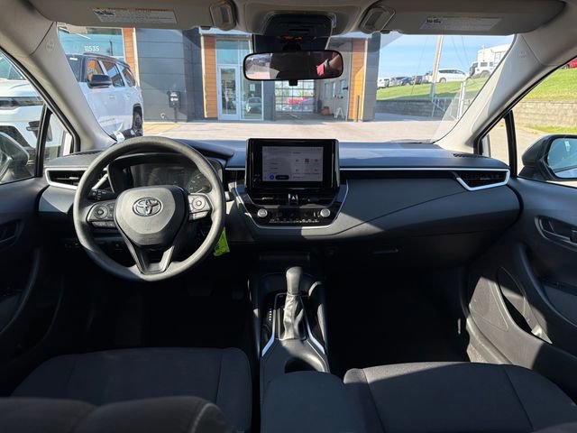 Used 2025 Toyota Corolla LE FWD image 16