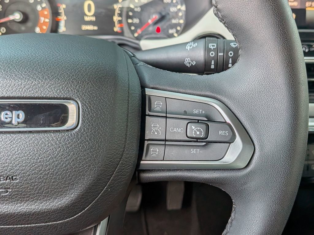 Used 2023 Jeep Compass Limited AWD/4WD image 20