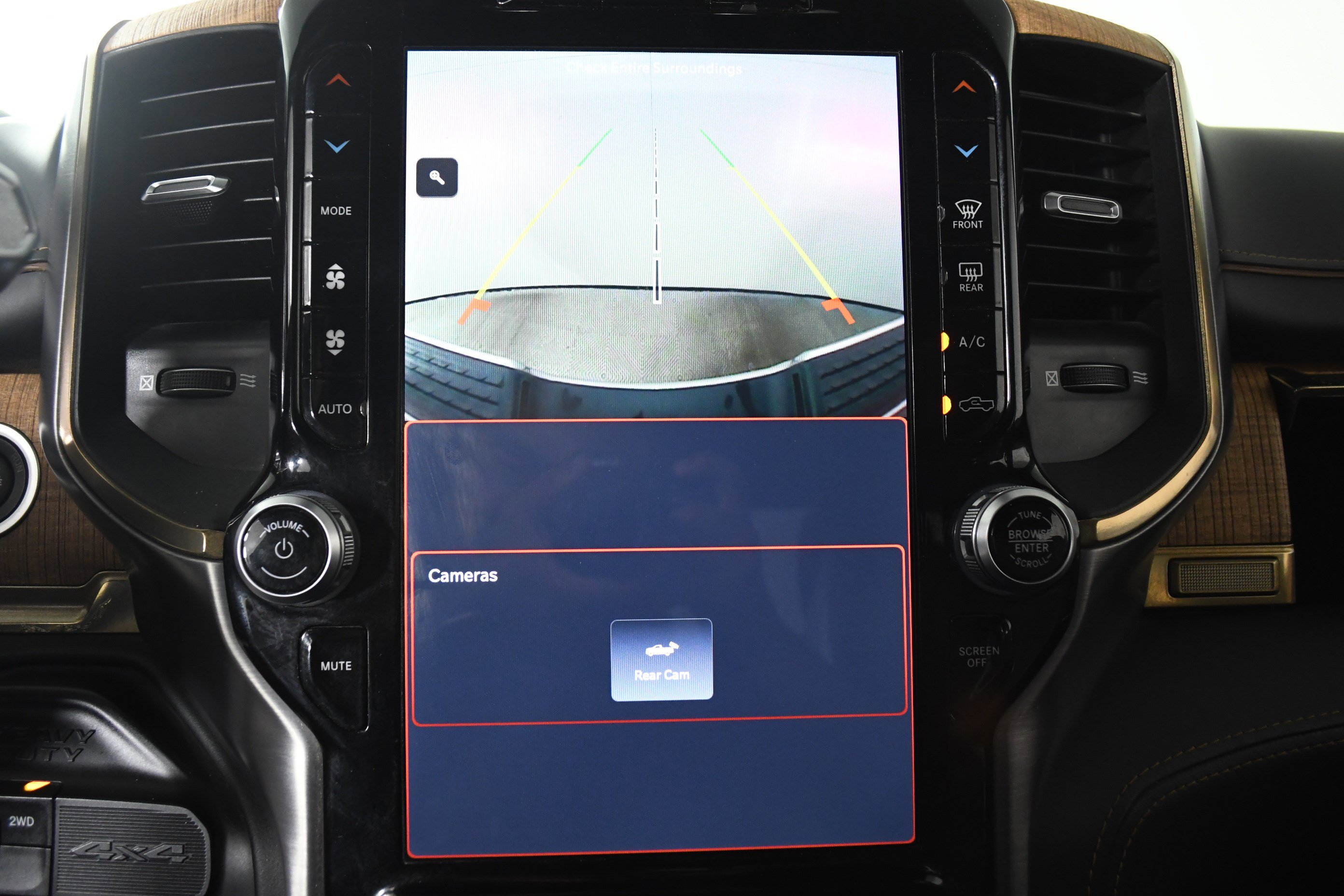 Used 2022 RAM 2500 Limited image 17