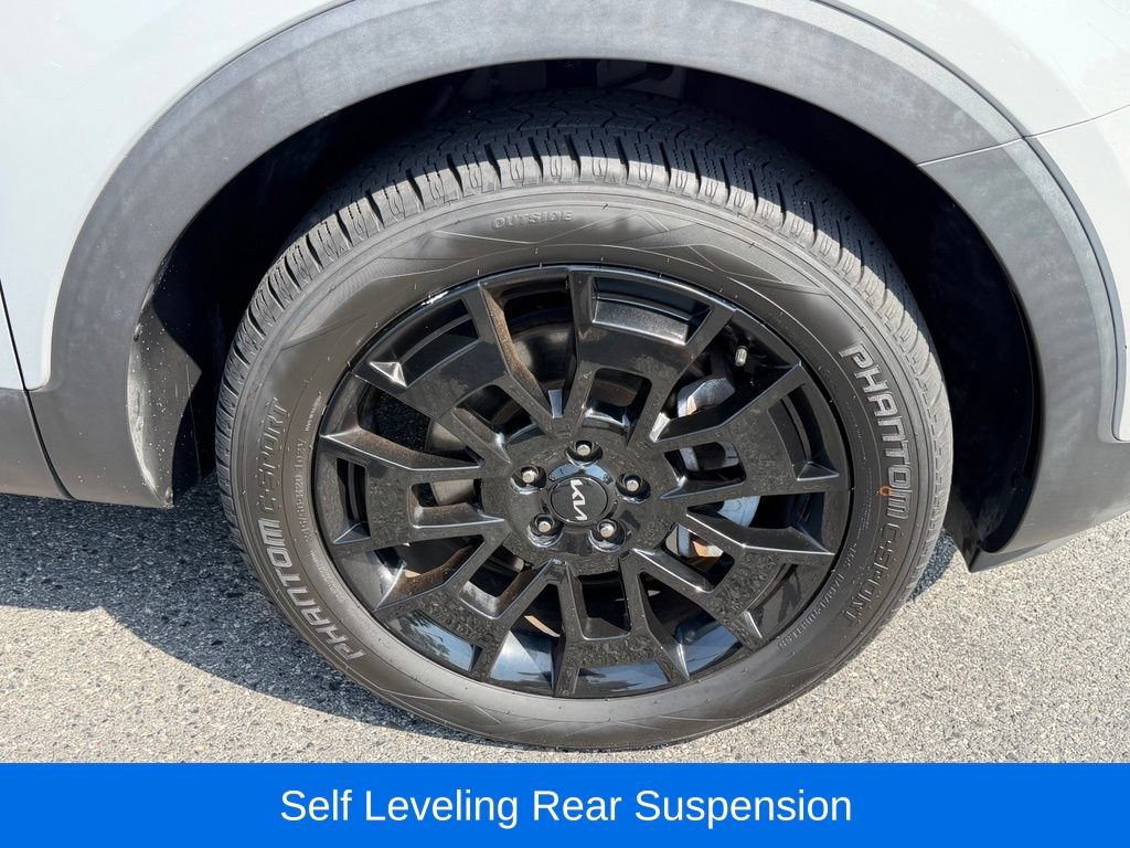 Used 2022 Kia Telluride EX w/ EX Premium Package AWD/4WD image 16