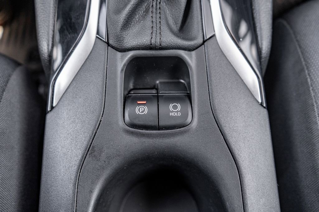 Certified 2023 Toyota Corolla Cross LE AWD/4WD image 26