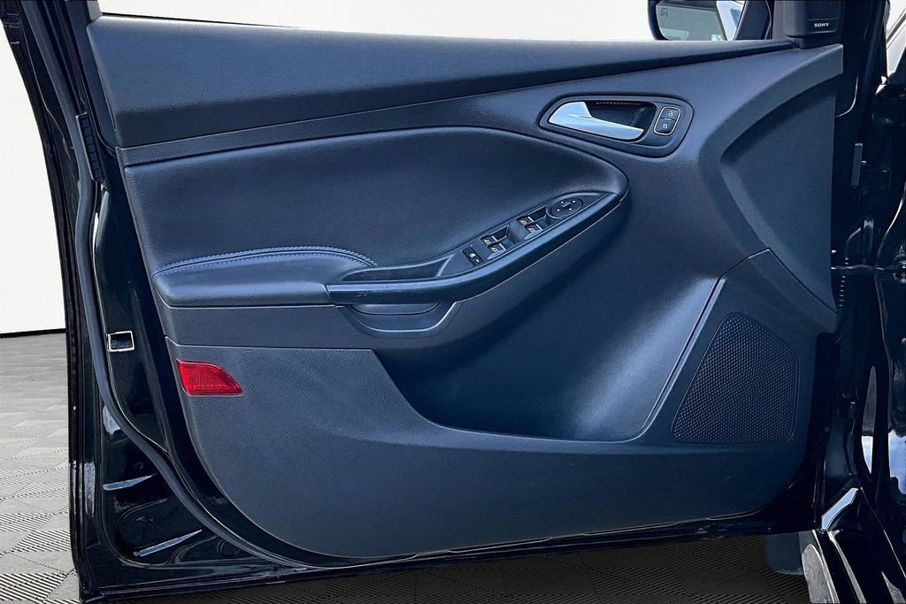 Used 2017 Ford Focus RS image 23