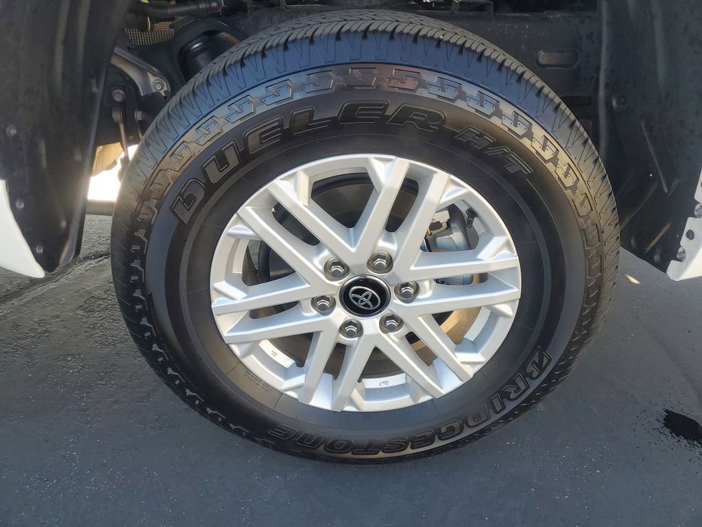 Used 2025 Toyota Tundra SR5 w/ SR5 Convenience Package image 28