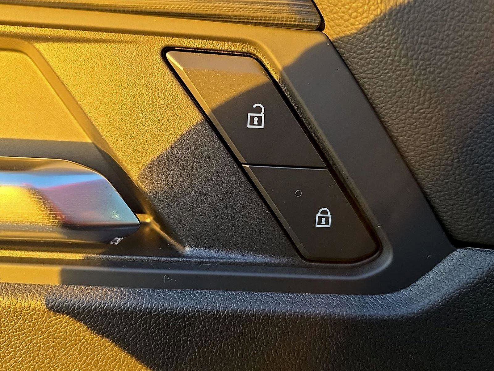 New 2026 GMC Acadia AT4 w/ Super Cruise Package image 20