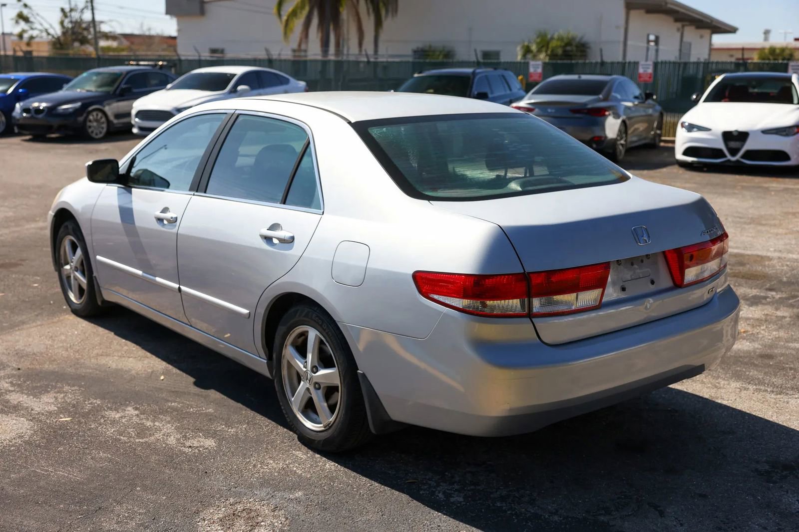 Used 2004 Honda Accord EX image 4