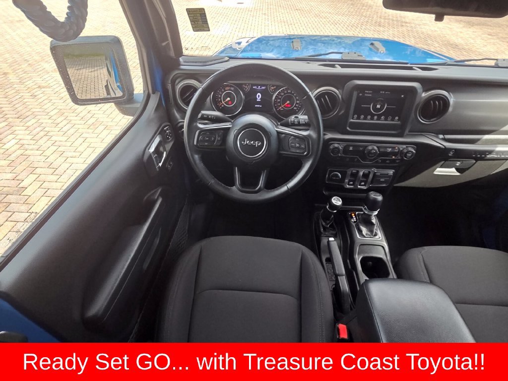 Used 2022 Jeep Wrangler Sport AWD/4WD image 7