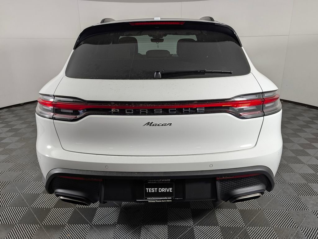 New 2026 Porsche Macan image 6