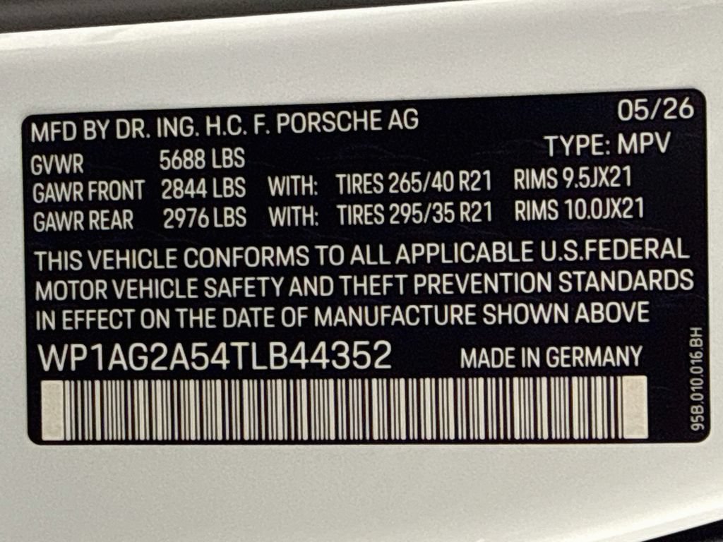 New 2026 Porsche Macan S AWD/4WD image 34