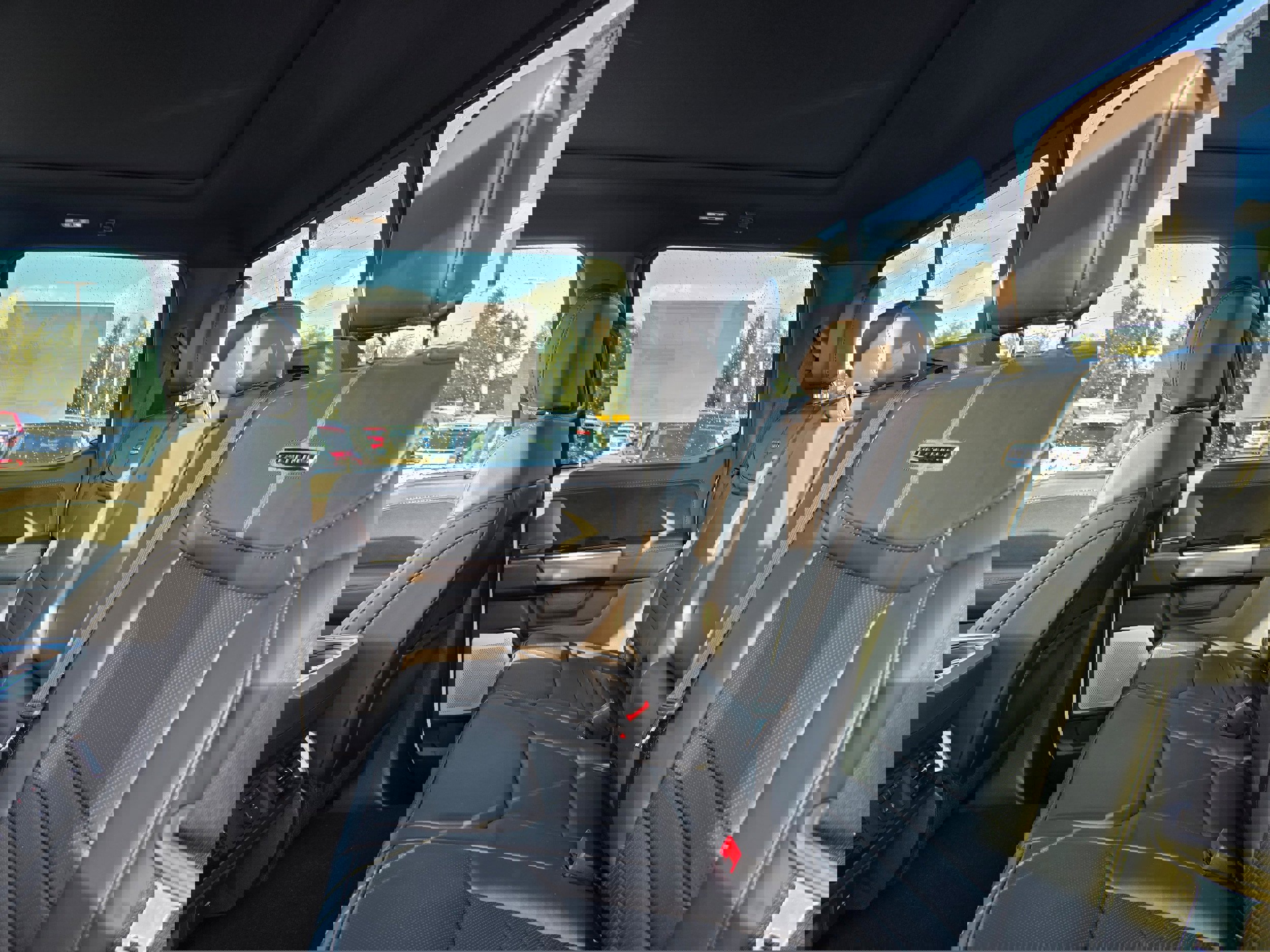 New 2025 Ford F150 Platinum w/ Equipment Group 702A High image 11