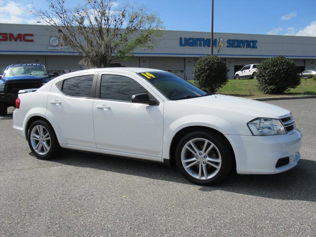 Used 2014 Dodge Avenger SE w/ Rallye Appearance Group image 2