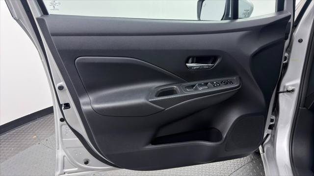 Used 2025 Nissan Versa SV FWD image 13