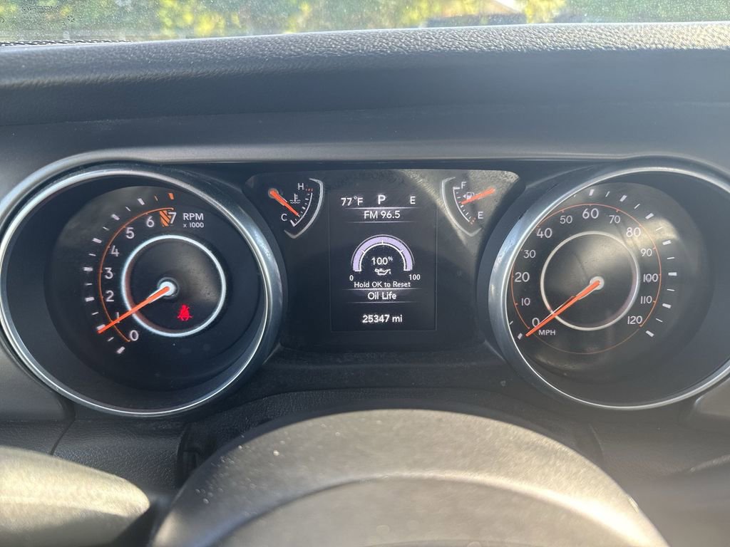 Certified 2018 Jeep Wrangler Unlimited Sport S image 11