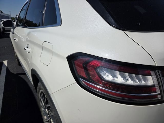 Used 2020 Lincoln Nautilus Reserve AWD/4WD image 6
