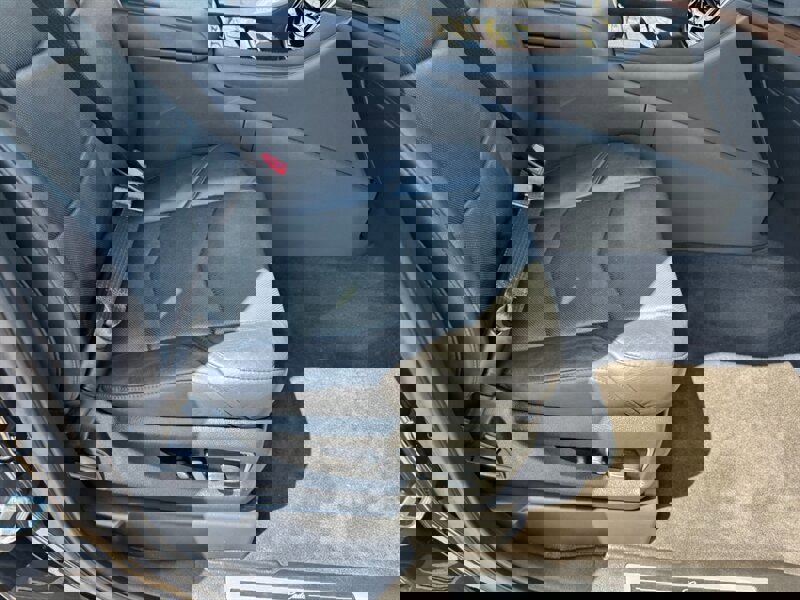 Used 2020 Cadillac Escalade ESV Premium Luxury image 63