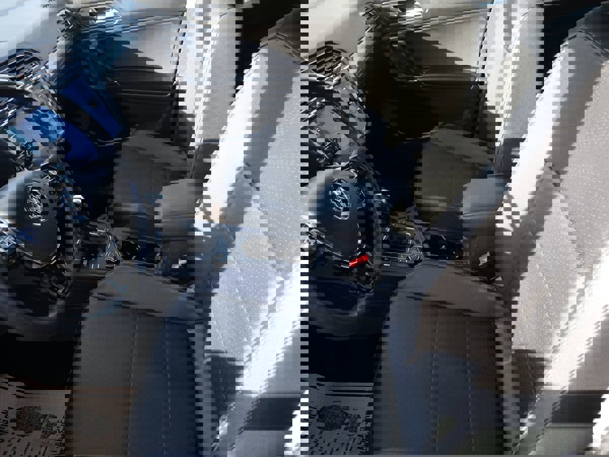 Used 2020 Volkswagen Tiguan SEL image 10