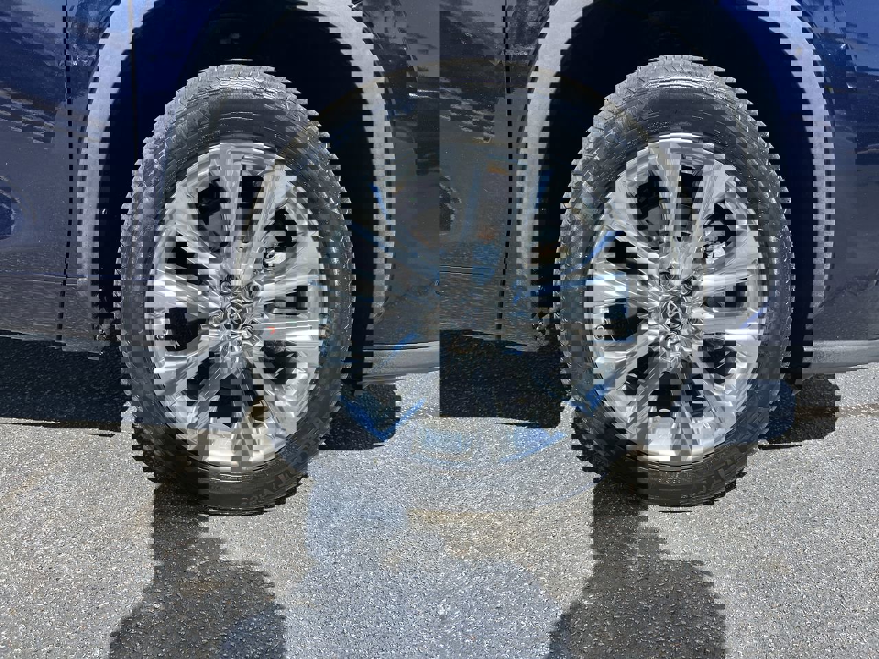 Used 2023 Toyota Highlander Limited image 13