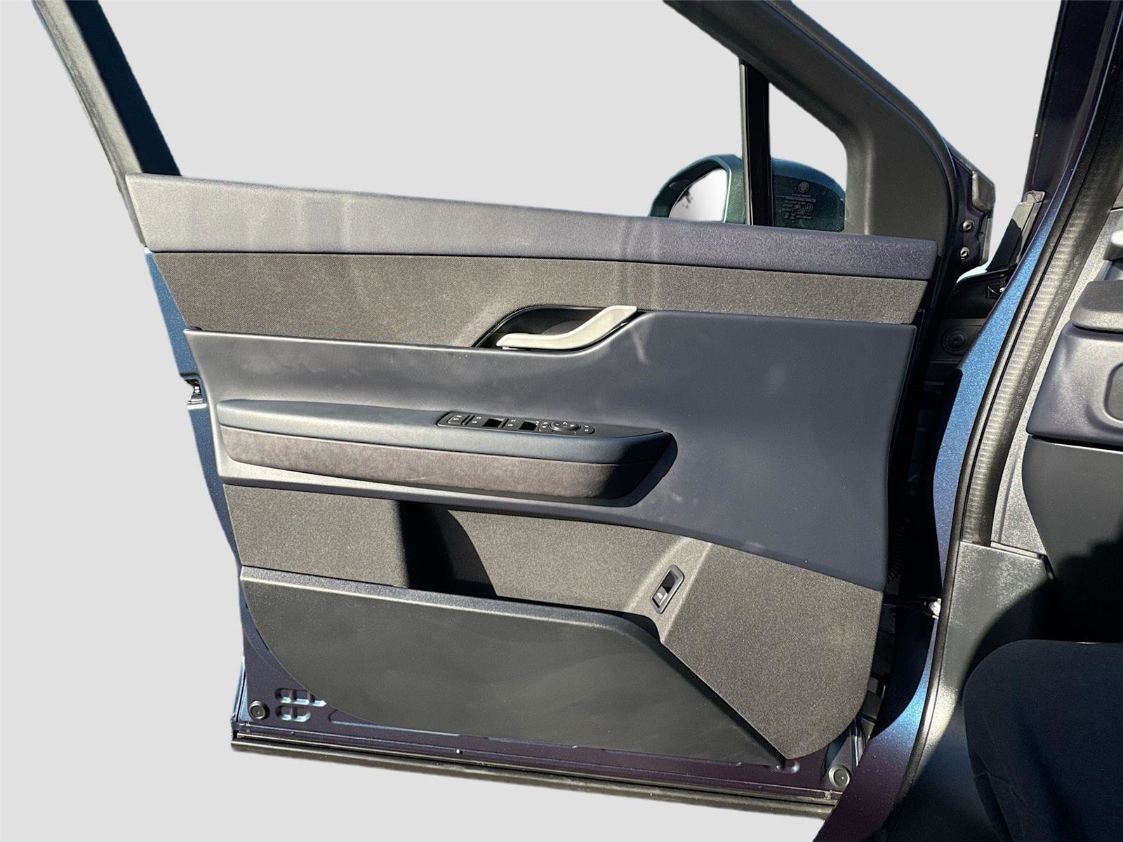 Used 2023 Fisker Ocean One image 16