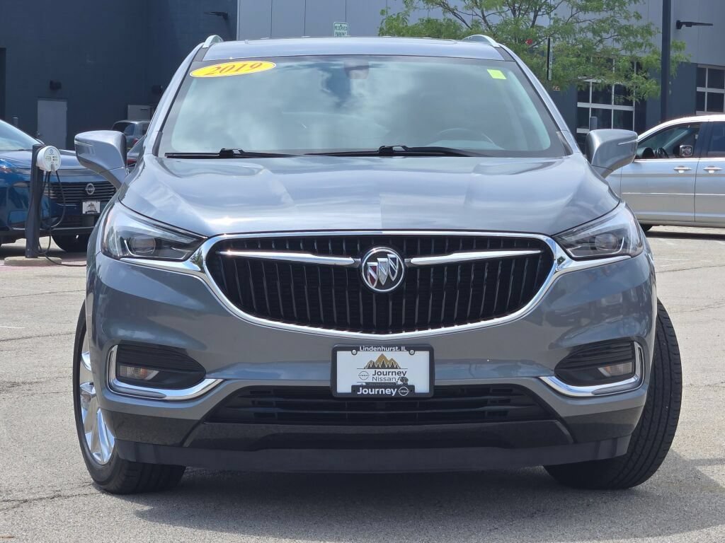 Used 2019 Buick Enclave Essence w/ Trailering Package, 5000 lbs. AWD/4WD image 3