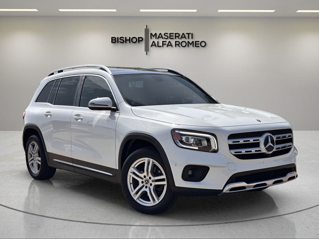 Used 2022 Mercedes-Benz GLB 250 image 1
