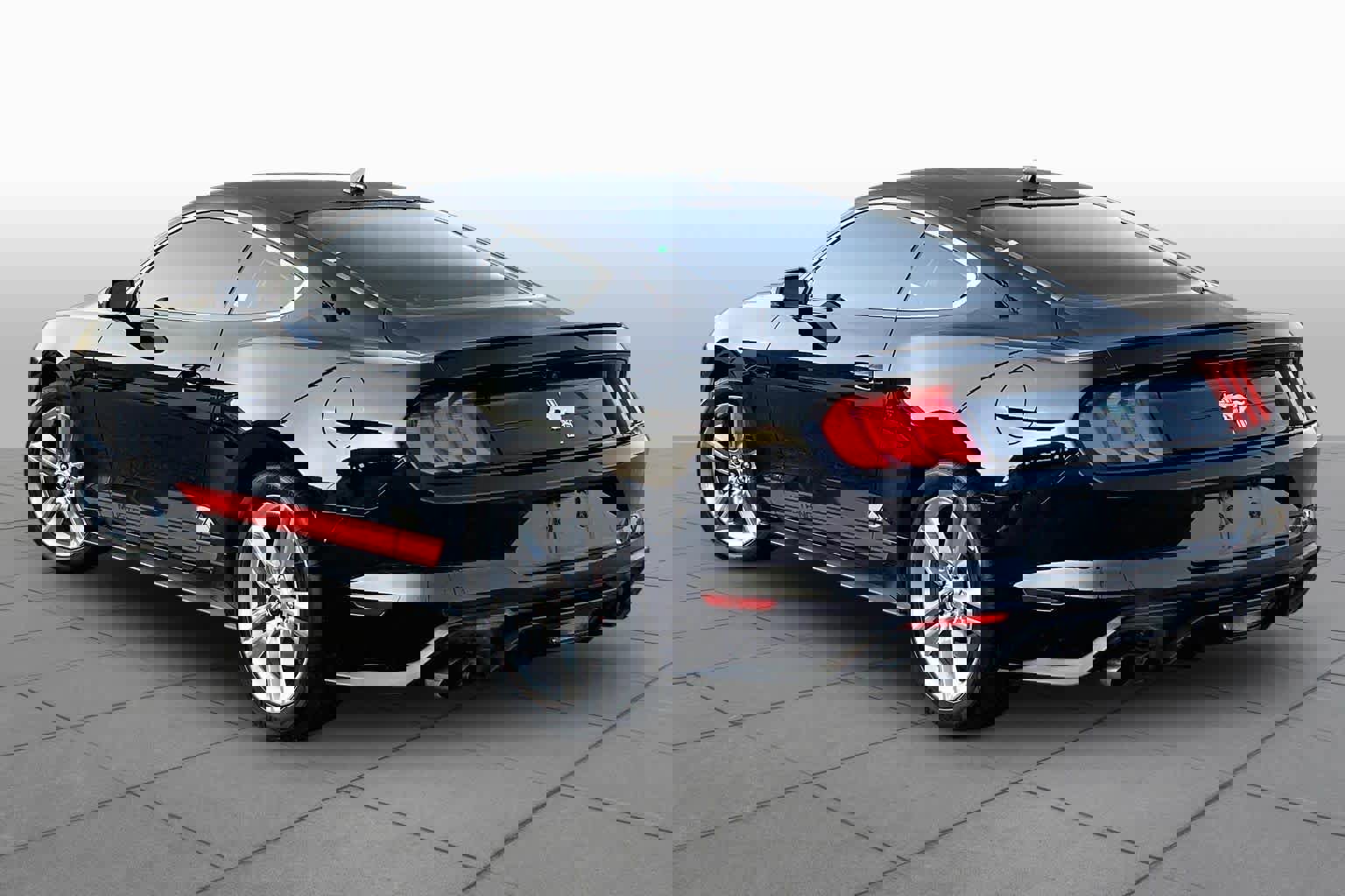 Used 2020 Ford Mustang Premium w/ Equipment Group 201A RWD image 11