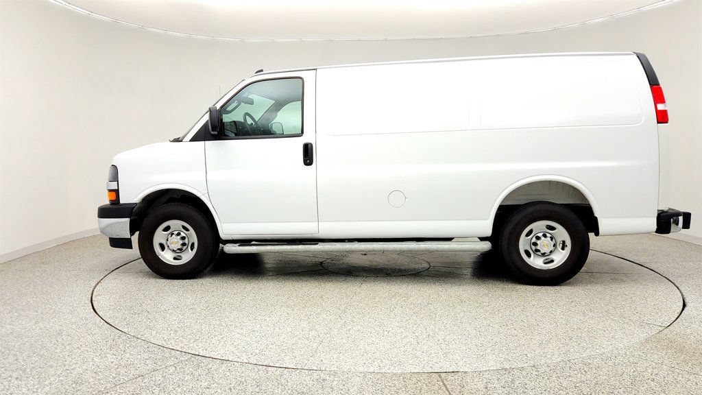 Used 2025 Chevrolet Express 2500 w/ Driver Convenience Package RWD image 8