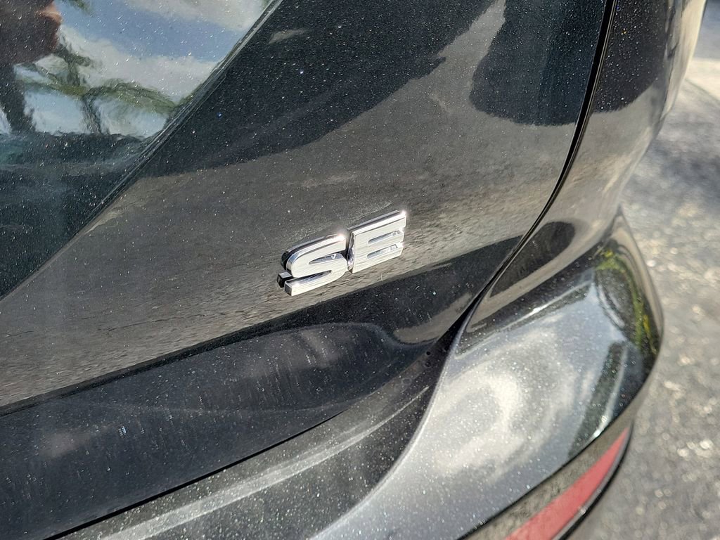 New 2025 Mitsubishi Outlander SE image 5