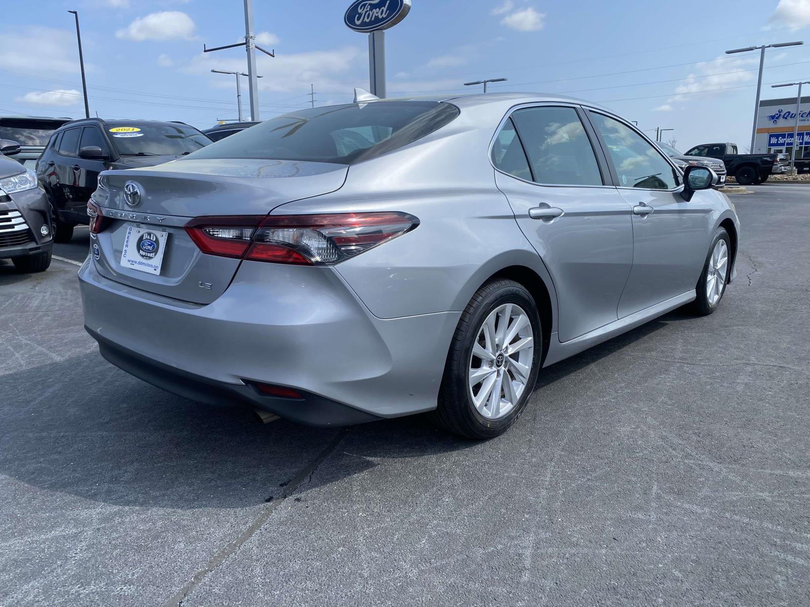 Used 2024 Toyota Camry LE FWD image 7