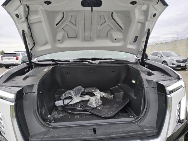 Used 2025 GMC Sierra EV Denali AWD/4WD image 12