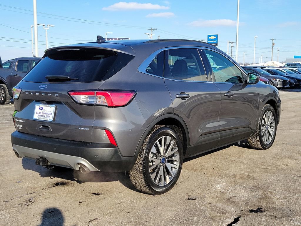 Certified 2022 Ford Escape Titanium w/ Class II Trailer Tow Package image 4