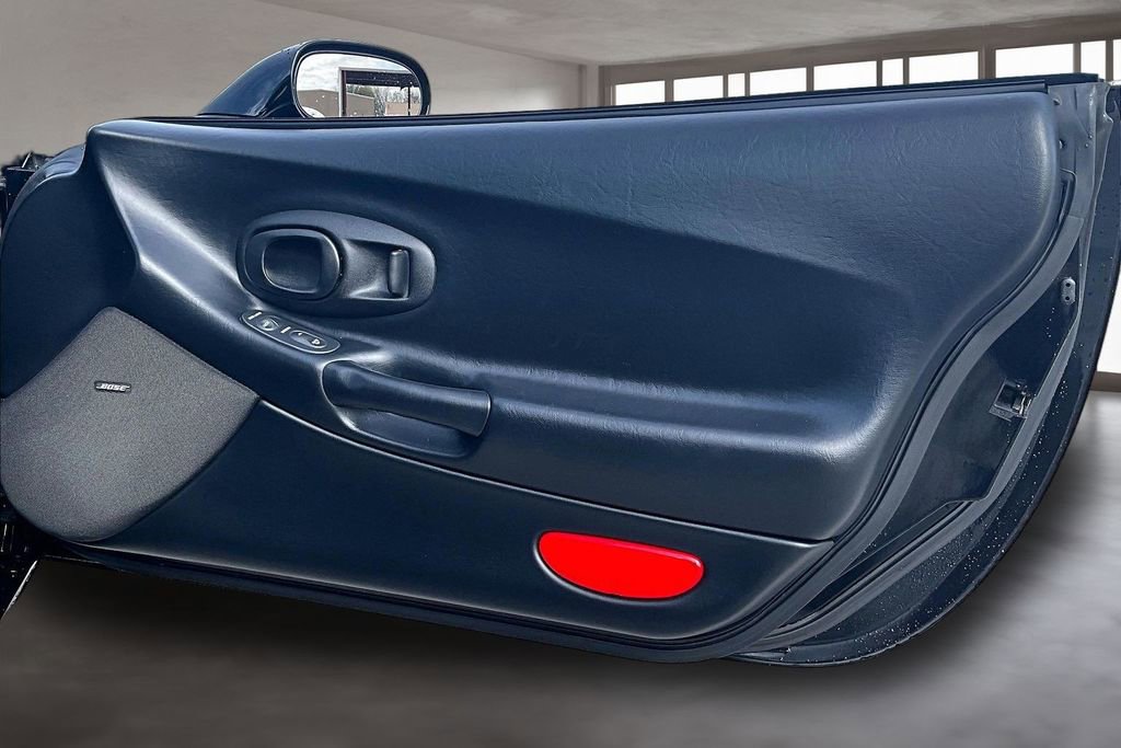 Used 2002 Chevrolet Corvette Base image 21